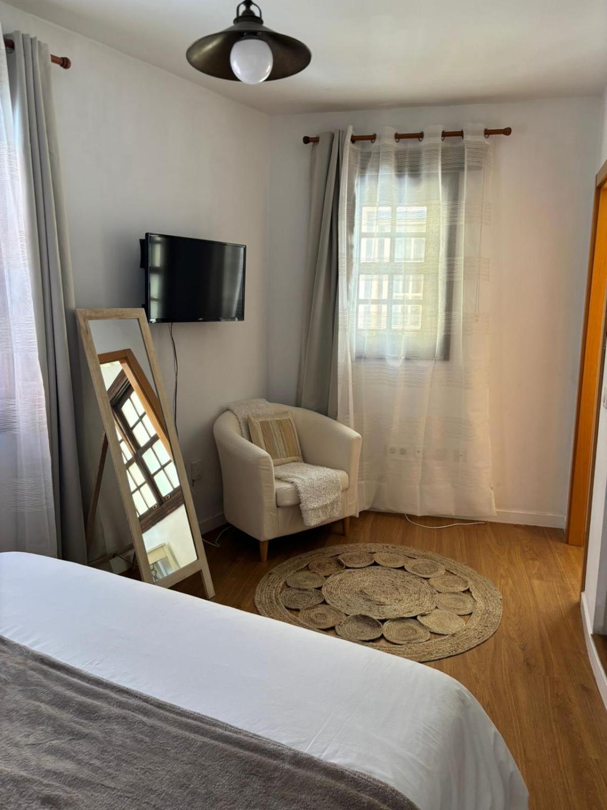 Agradable Casa Con Terraza Apartment ลาลากูนา ภายนอก รูปภาพ